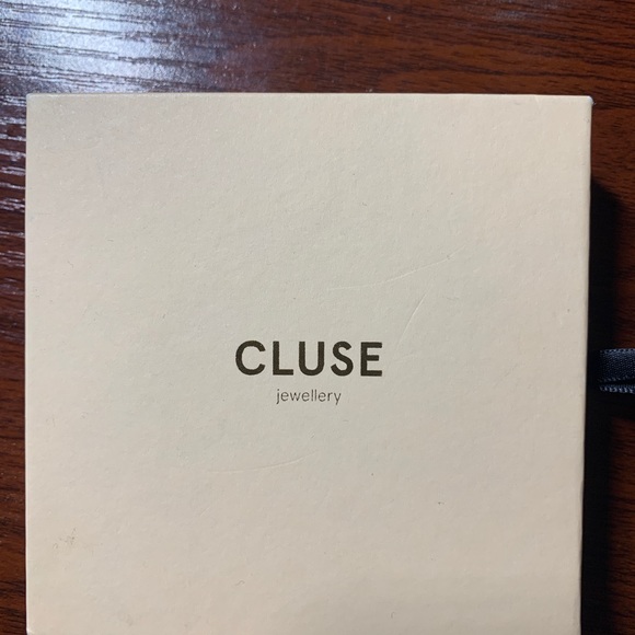 CLUSE EARRINGS - Picture 2 of 2